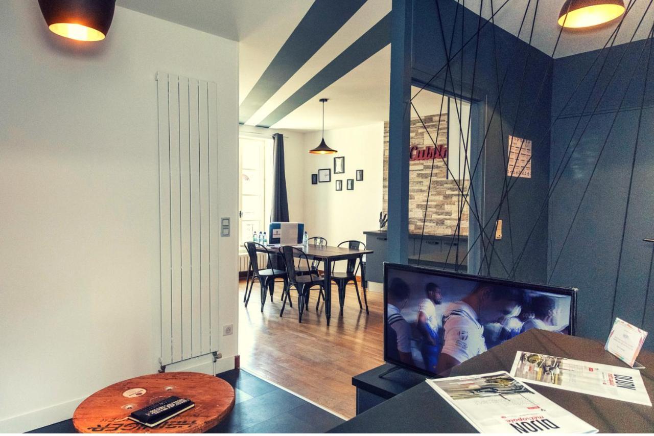 Le Courbet Topdestination-Dijon - Centre Ville - Classe 3 Etoiles מראה חיצוני תמונה