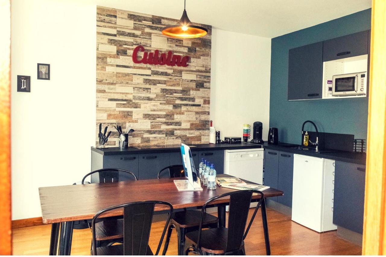 Le Courbet Topdestination-Dijon - Centre Ville - Classe 3 Etoiles מראה חיצוני תמונה
